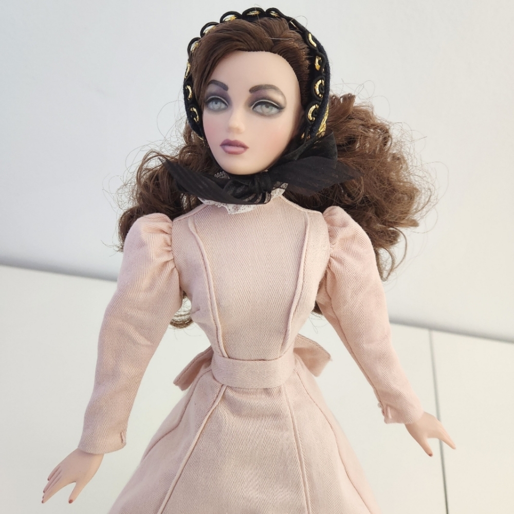 New The Ashton Drake Galleries "Simply Gene" Doll - Picture 12 of 16